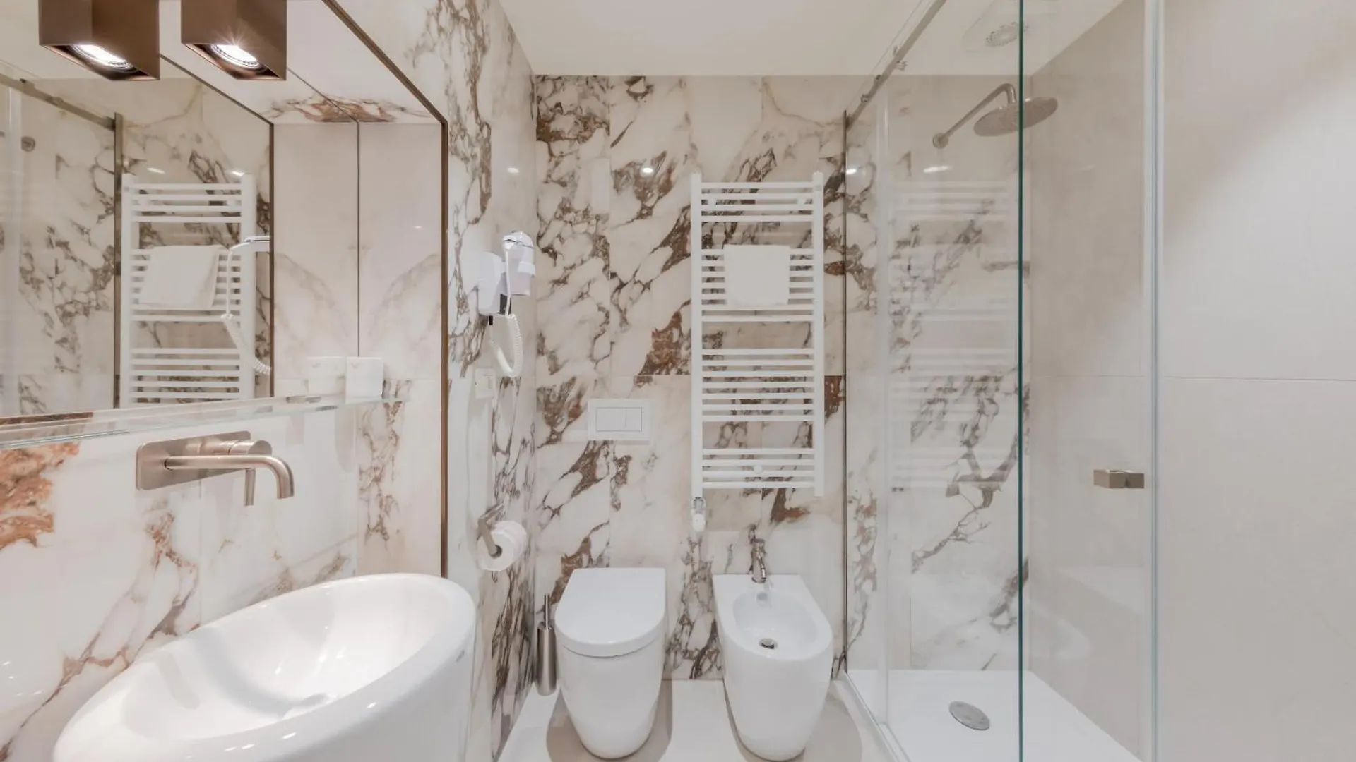 Hotel 286 Piazza San Marco Venecia 0*,  Italia