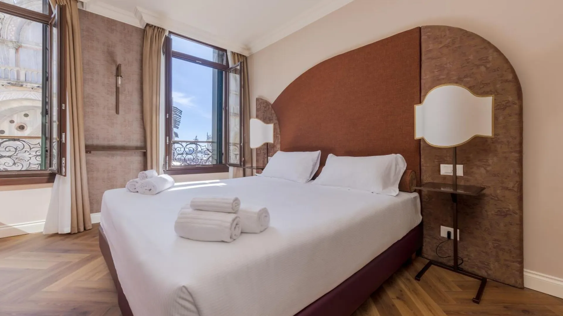 Pensión Hotel 286 Piazza San Marco Venecia Italia